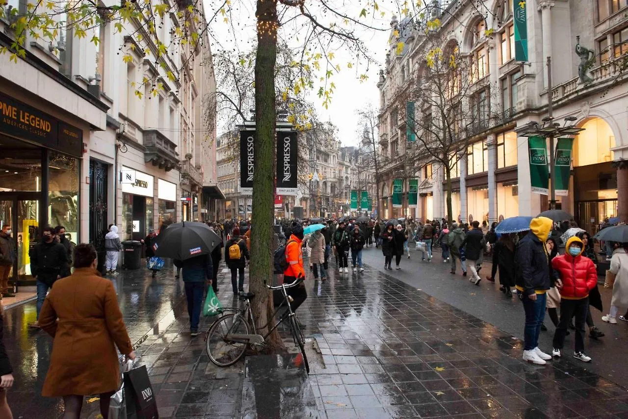 Cityantwerp Een Oase Van Rust Direct Achter De Meir Apartment Belgium